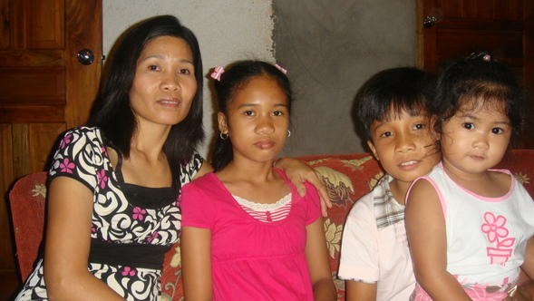 Marjorie, Shina, Sharwin and JalAmiel