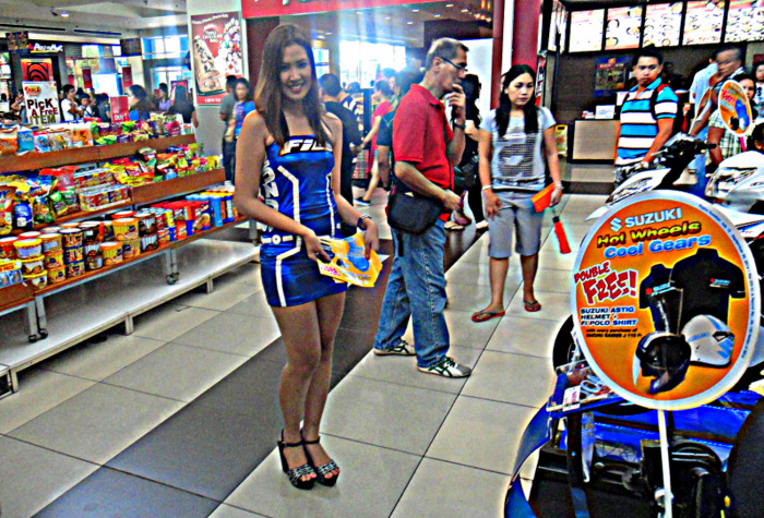 pretty pinay motorcycle model at sm city in bacolod