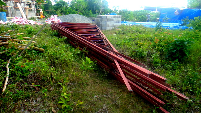 steel trusses for our new home in the Philippines