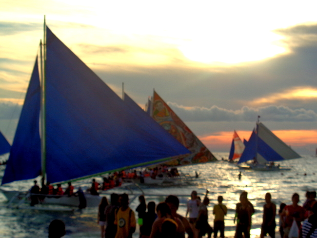 great sunsets at boracay