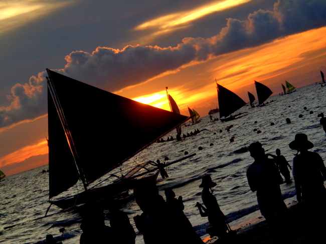 lots of people on the beach at boracay