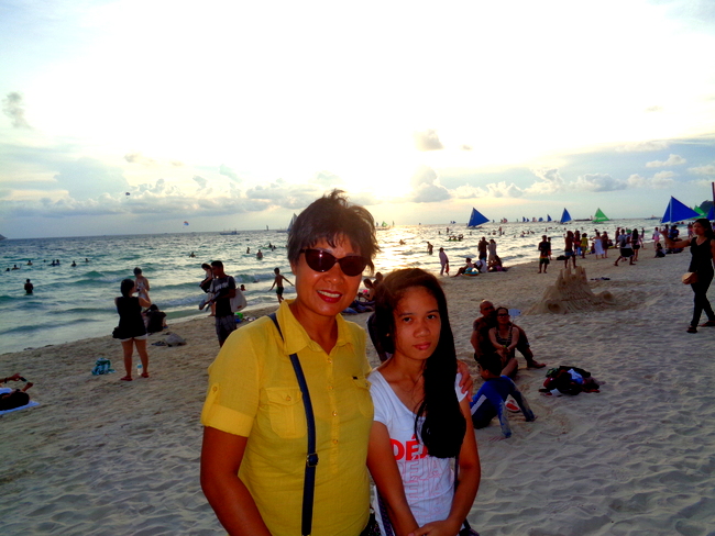 my lovely asawa and niece enjoying a sunset at boracay