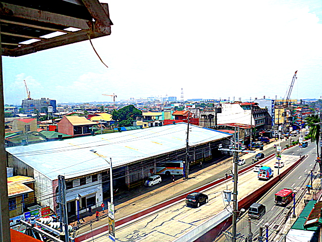 traffic near stone house hotel pasay