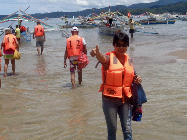 my-asawa-getting-ready-for-the-underground-river-tour-palawan