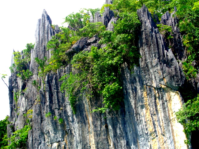 nearing-underground-river-palawan