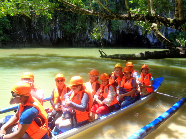 our-crew-heading-out-to-underground-river-tour-palawan
