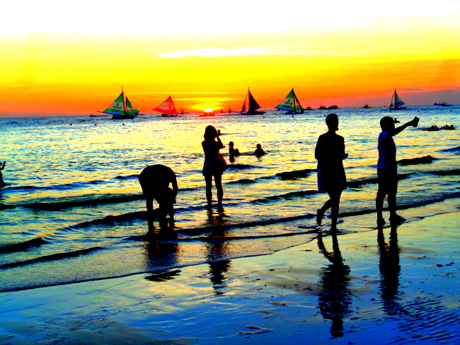 hitting the beach in boracay